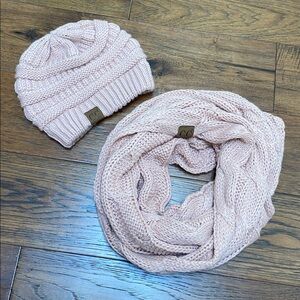 *SET* C.C Knit Beanie and Infinity Scarf bundle, light dusty pink